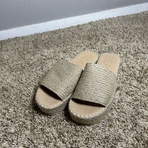 Cream Mules with Woven Upper and Open Toe Design
